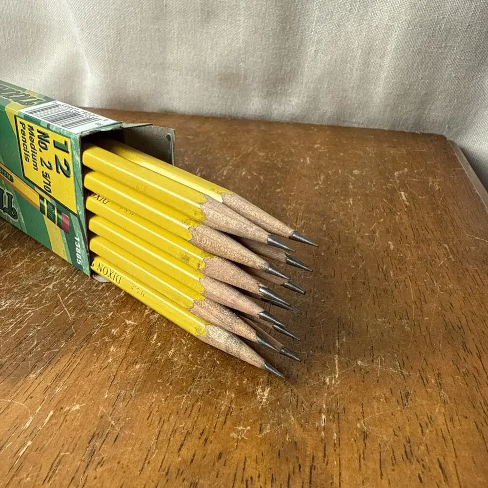 Ticonderoga Vintage 13885 Wooden Pencil 5/10 No. 2 Soft Medium Lead Dozen Unused